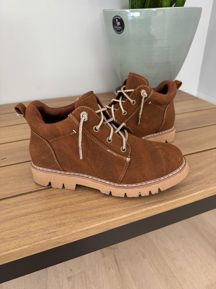 Bernie Boots- TAN-FINAL SALE *9,10,11*
