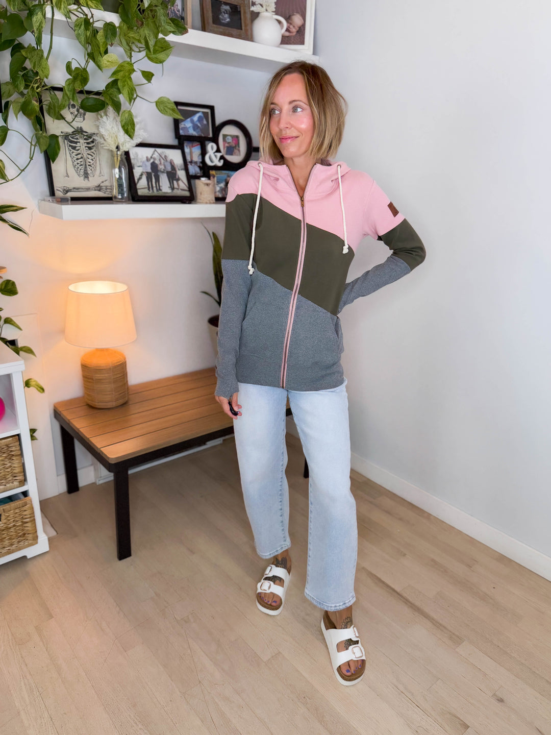 AMPERSAND AVE Full Zip Sweatshirt- DAYDREAMING