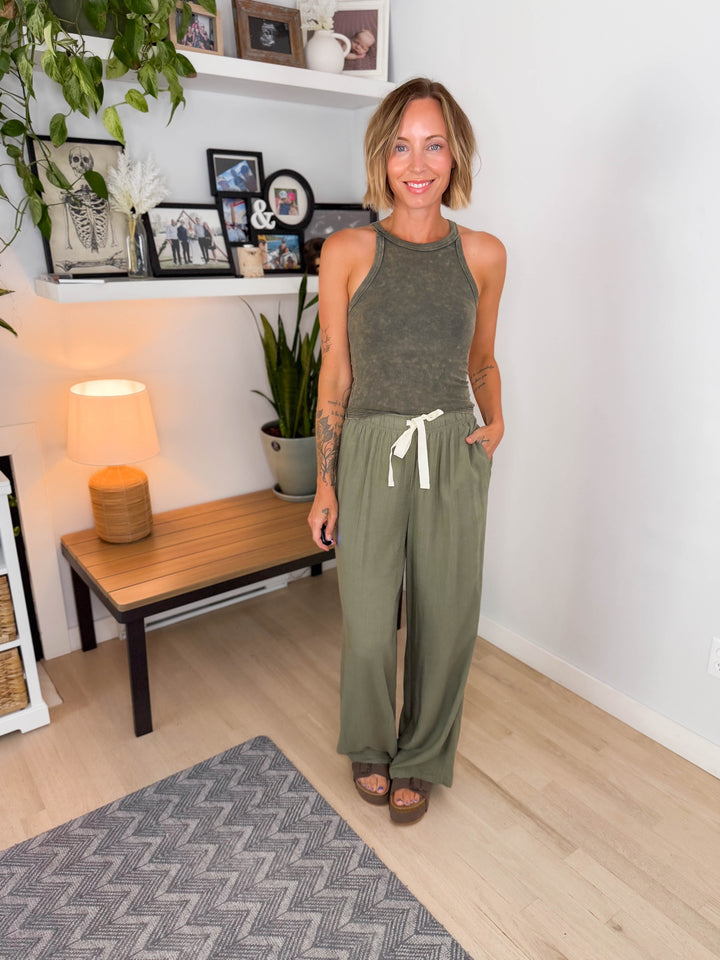 Maui Linen Blend Drawstring Pant- LT OLIVE