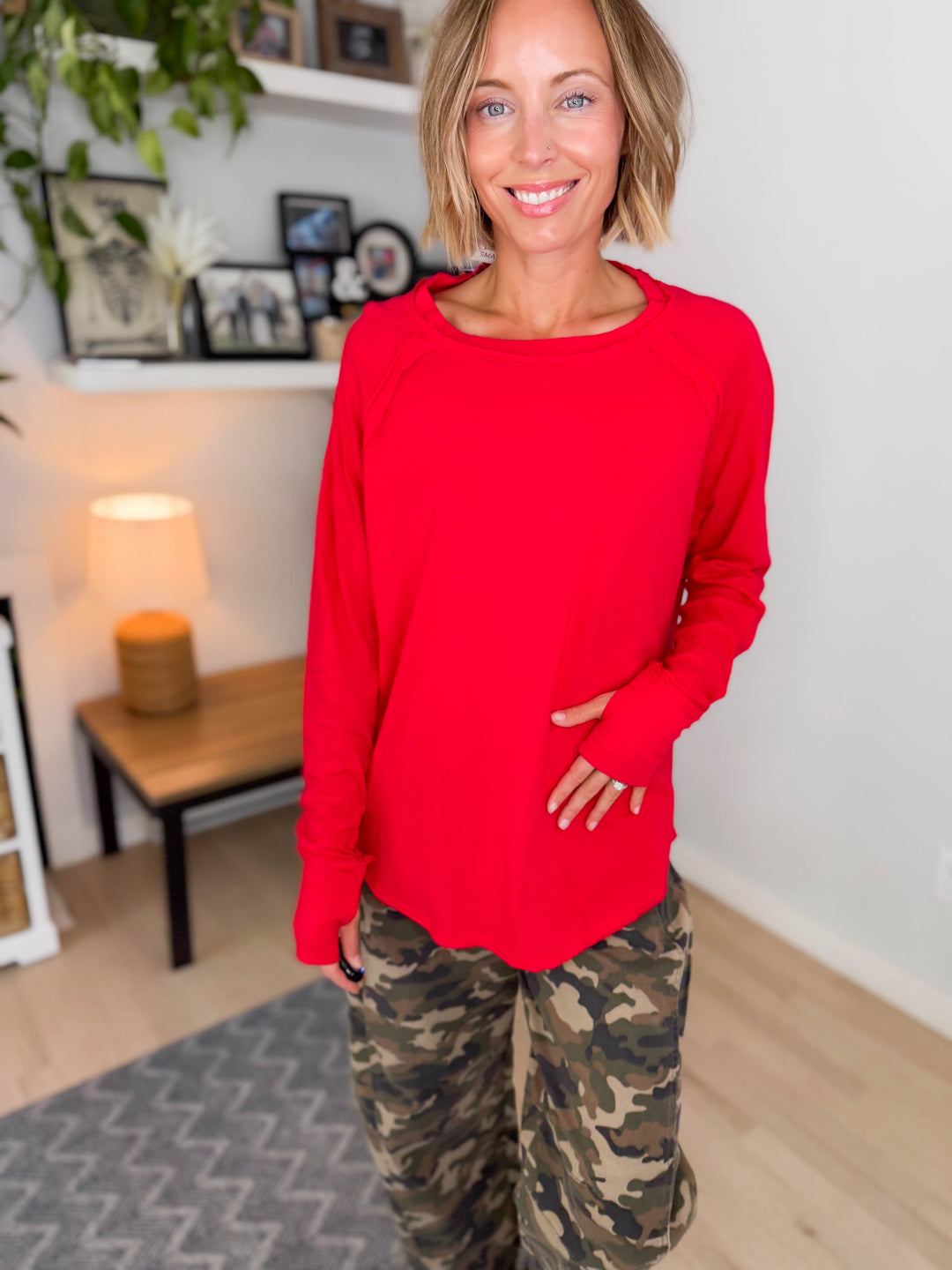 Rayna Cotton Raglan Sleeve Thumbhole Top- RUBY