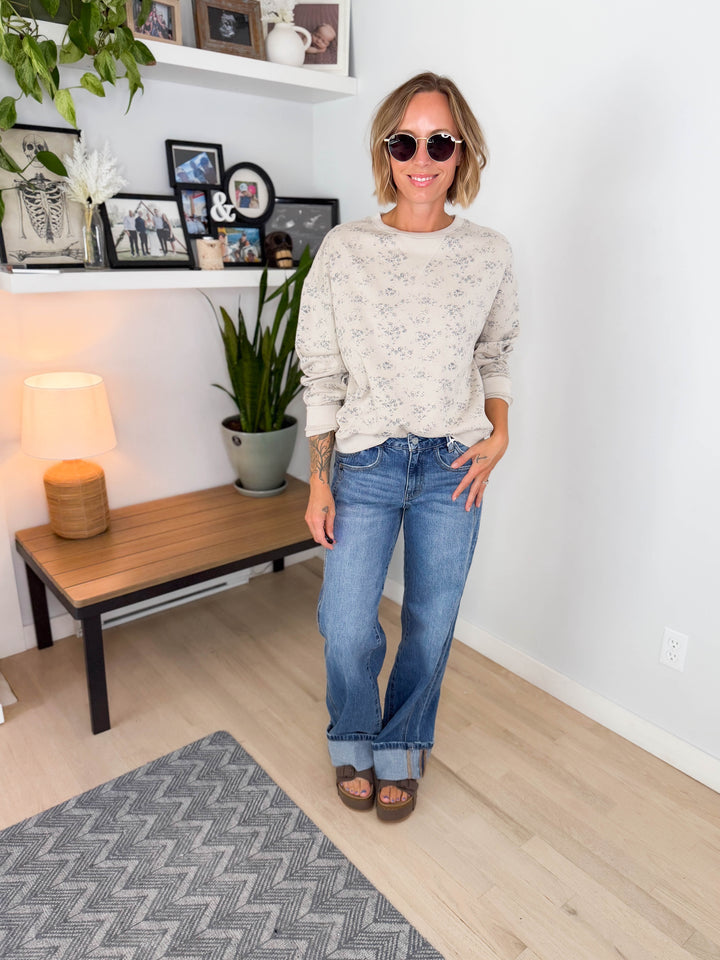 Petal Vintage Ditsy Floral Print Crewneck- OATMEAL