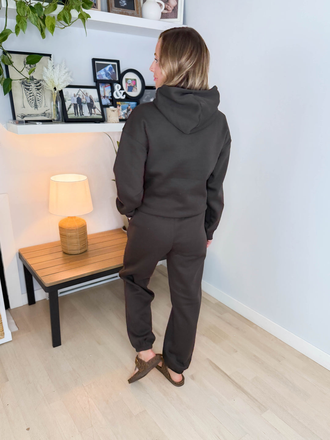 Only Best Hooded Long Sleeve- CHOCOLATE TORTE