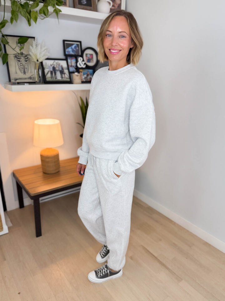 Only Best Long Sleeve Crew Neck- LIGHT GREY MELANGE