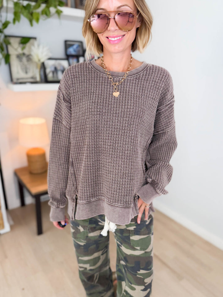 Brielle Mineral Washed Thermal Pullover- DARK BROWN