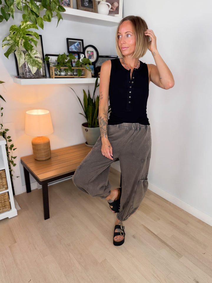 Halena Mineral Washed Terry Cargo Pants- ASH