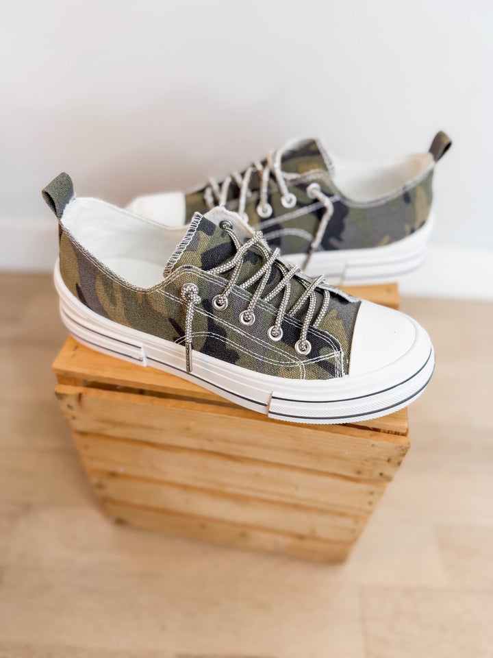 Amanda SilverLace Sneaker- CAMO-FINAL SALE *7 +7.5*