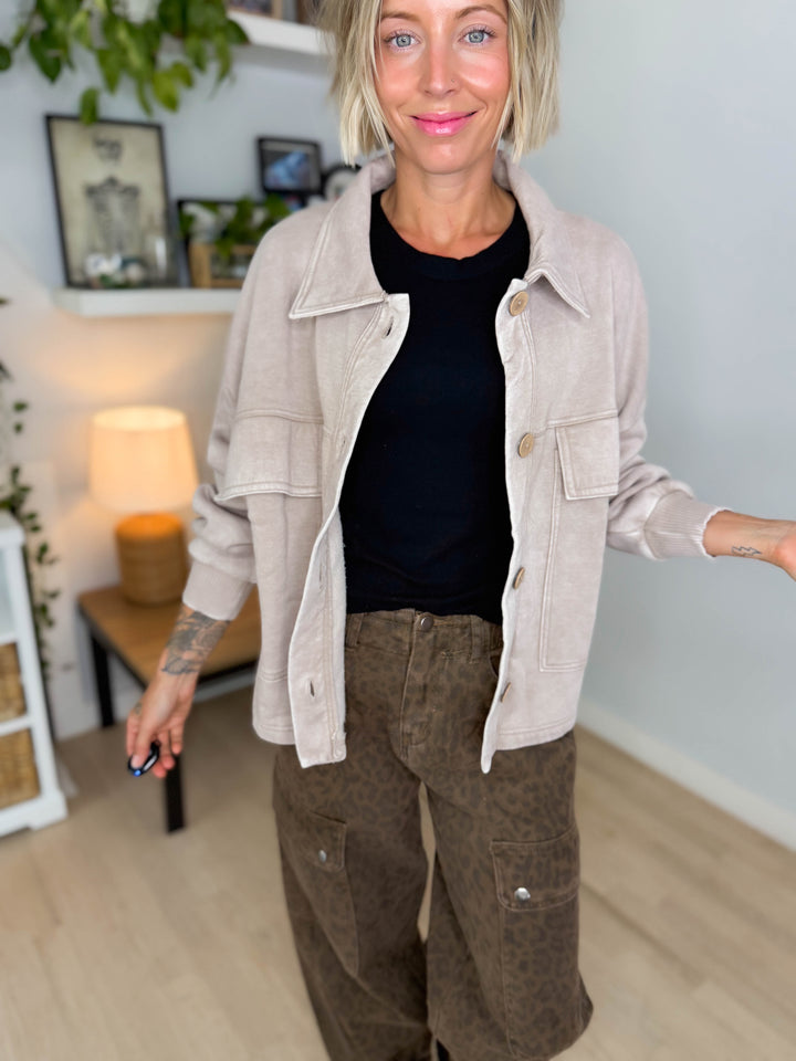 Ryanne Washed Fleece Shacket- MOCHA