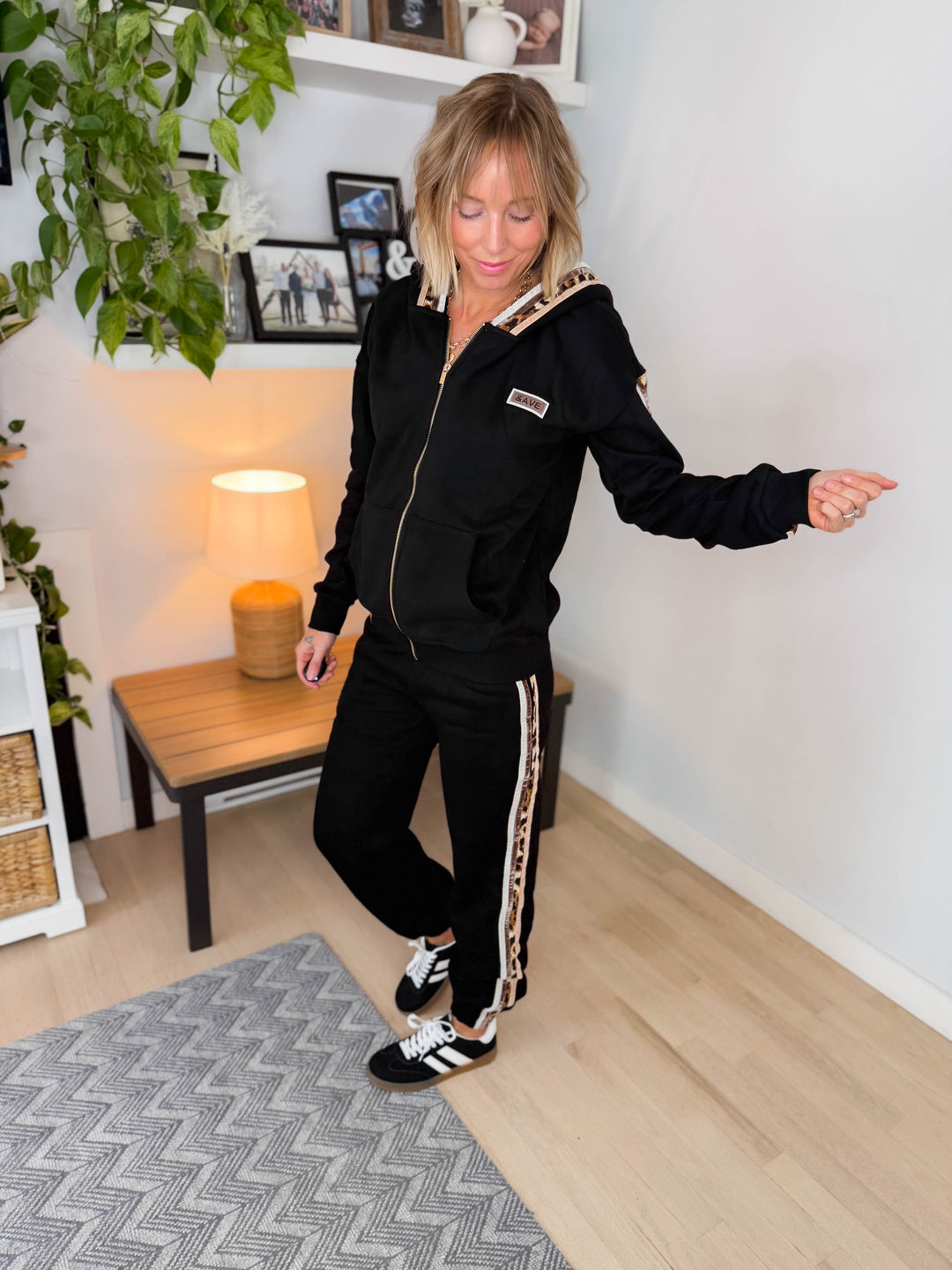 AMPERSAND AVE Comfort Zone Full Zip- FEARLESS-FINAL SALE *S*