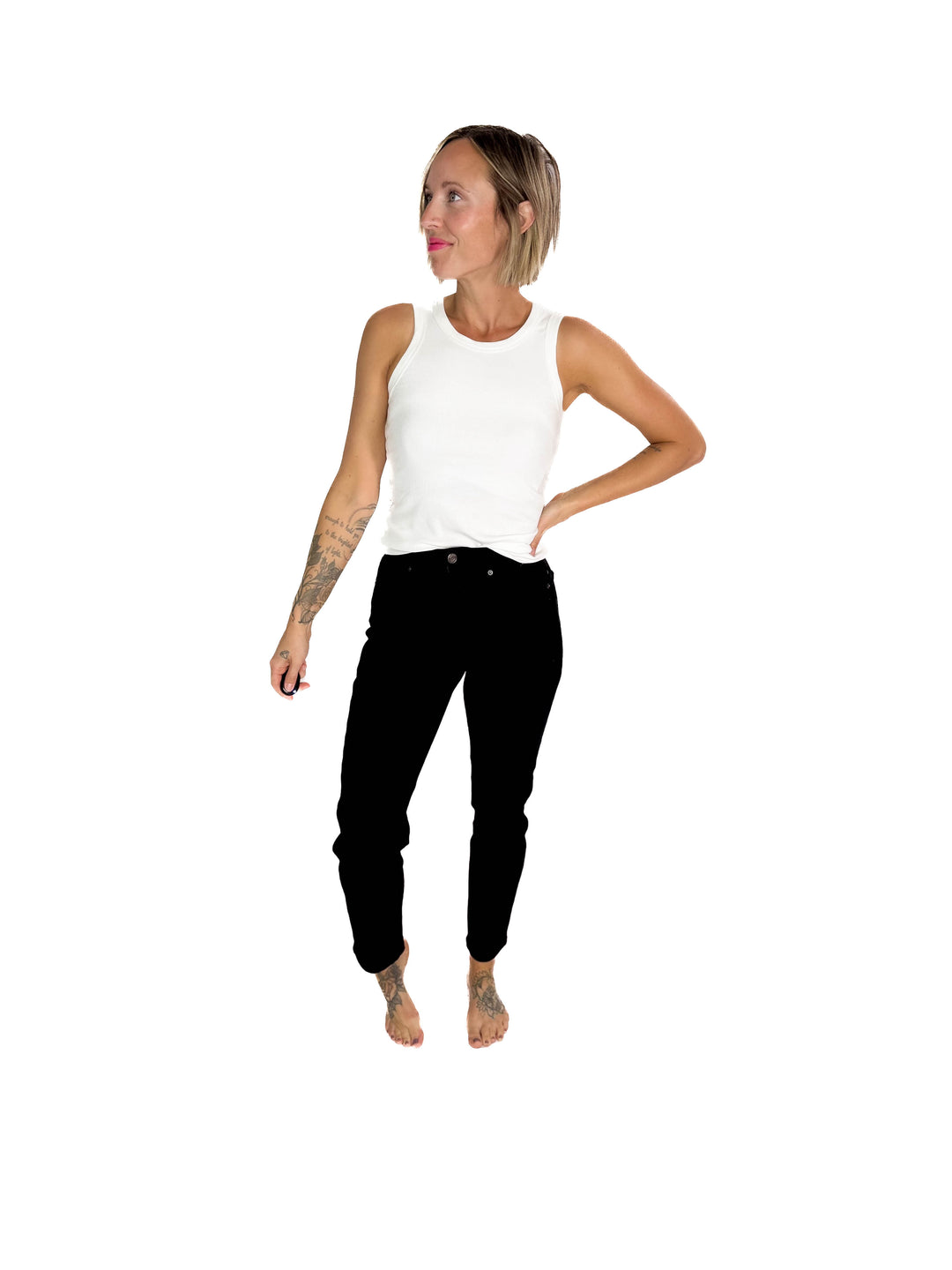 CELLO Pioneer High Rise Mom Jean- BLACK