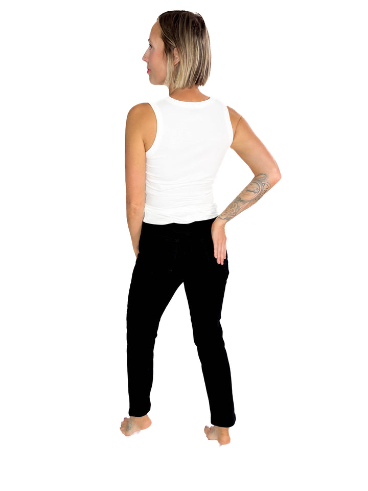 CELLO Pioneer High Rise Mom Jean- BLACK