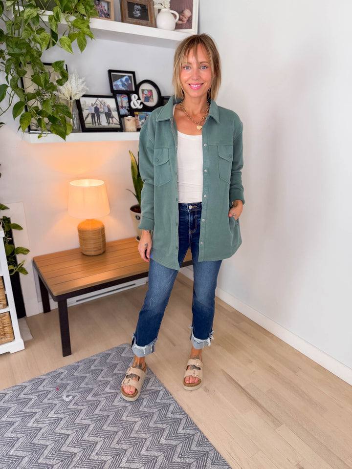 MONO B Valerie Snap on Shacket- ELDERGREEN