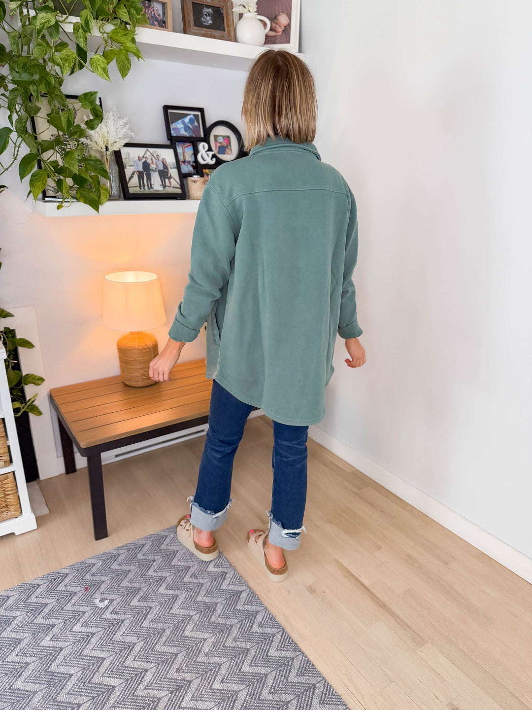 MONO B Valerie Snap on Shacket- ELDERGREEN