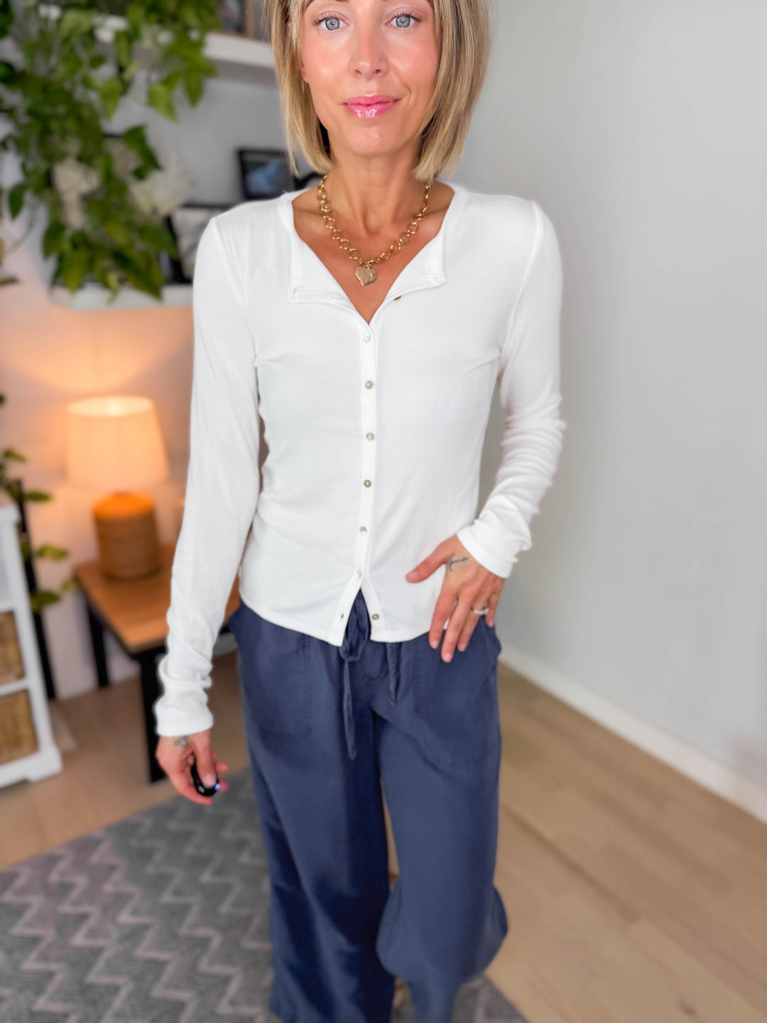 Onda Button Up Long Sleeve- WHITE