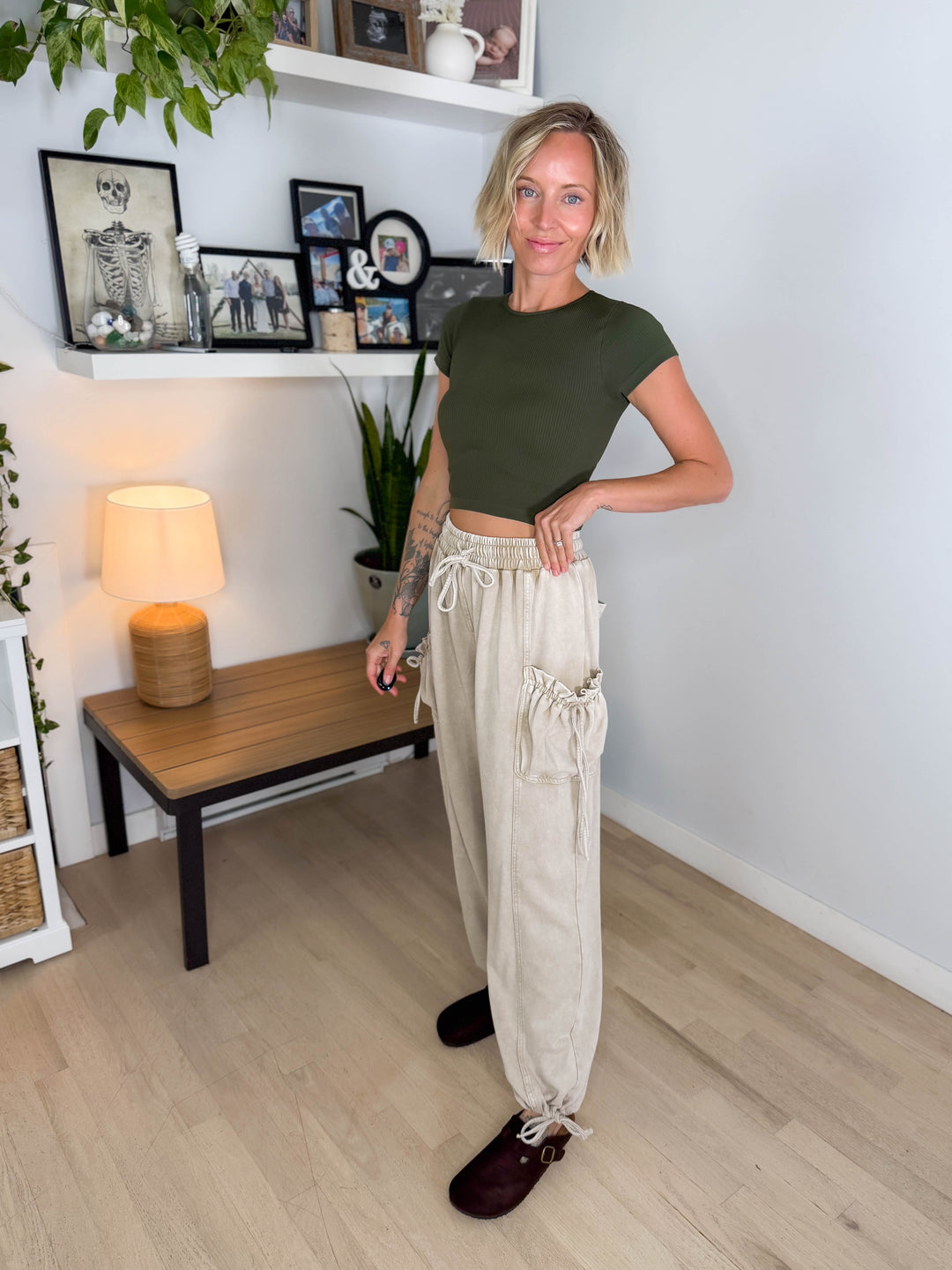 Ciderwood Cinch Tie Jogger- SANDSHELL