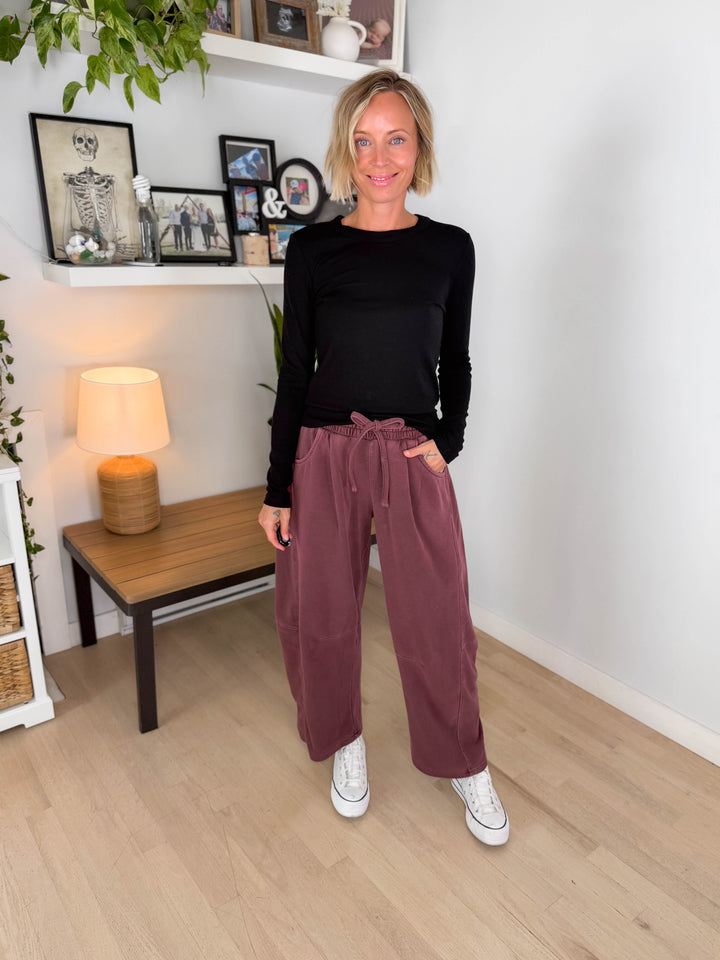 Tansy Basic Crewneck Longsleeve Knit Top- BLACK-FINAL SALE