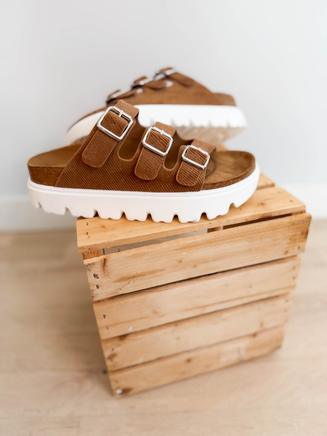 Plaza Platform Sandal- TAN