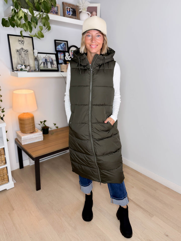 VERO MODA Michelle Long Puffer Vest- FOREST NIGHT