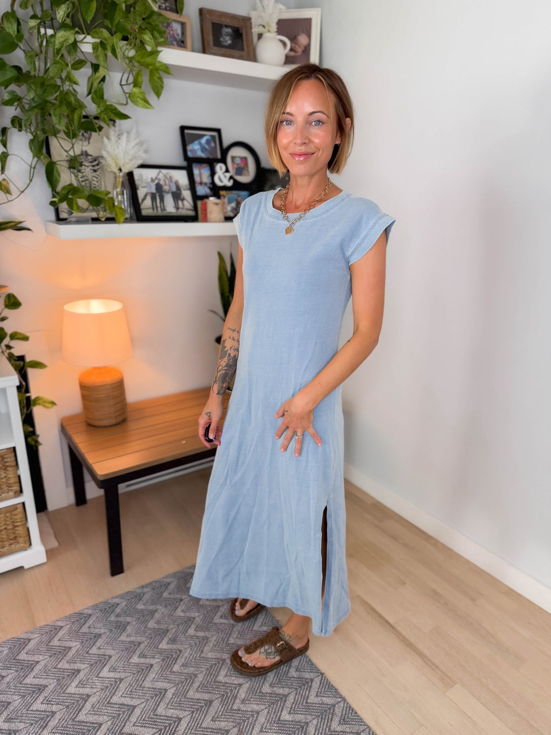 Darla Cotton Short Sleeve Midi Dress- LIGHT DENIM BLUE