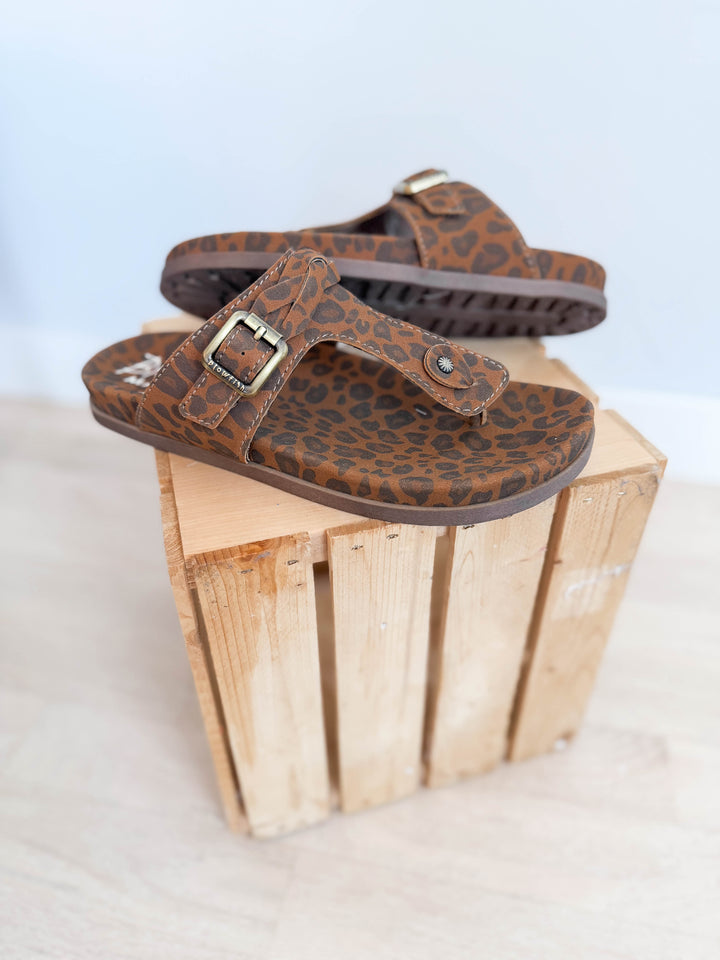BLOWFISH Lakeshore Sandal- LEOPARD