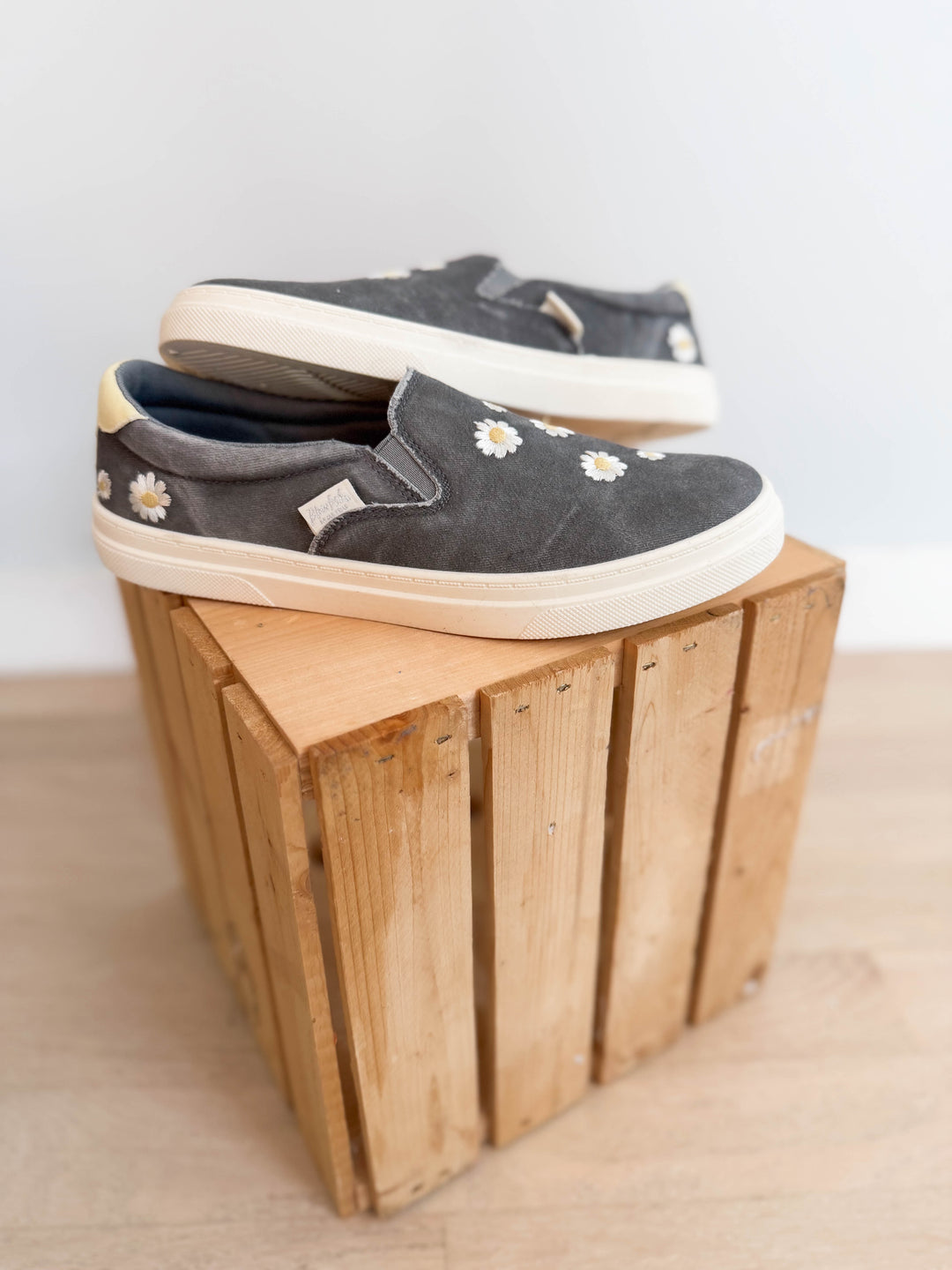 BLOWFISH Havasu Sneaker- DAISY