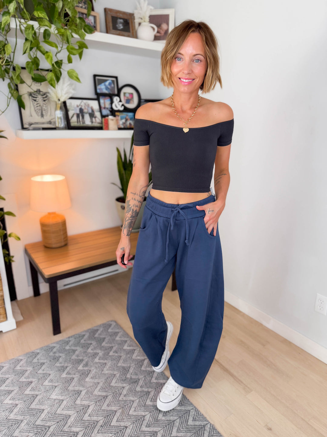 Huxlee Cotton Blend Barrel Jogger- INDIGO BLUE