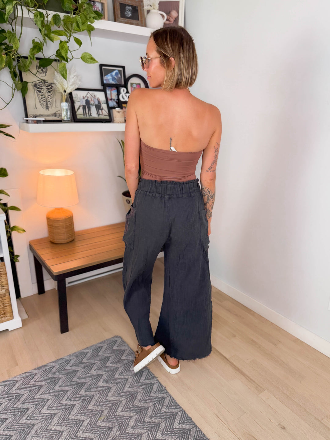 Tulum Washed Frayed Linen Blend Pant- CHARCOAL