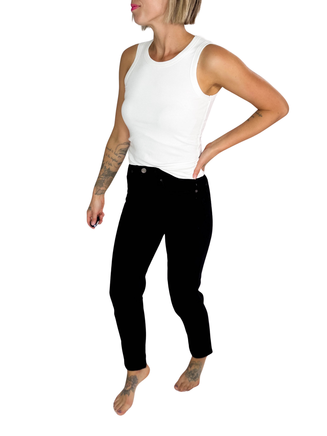 CELLO Pioneer High Rise Mom Jean- BLACK