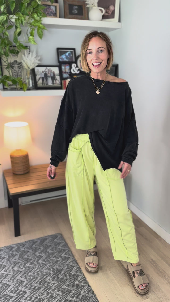 Mono B  Nalah Cotton Oversized Pullover- BLACK