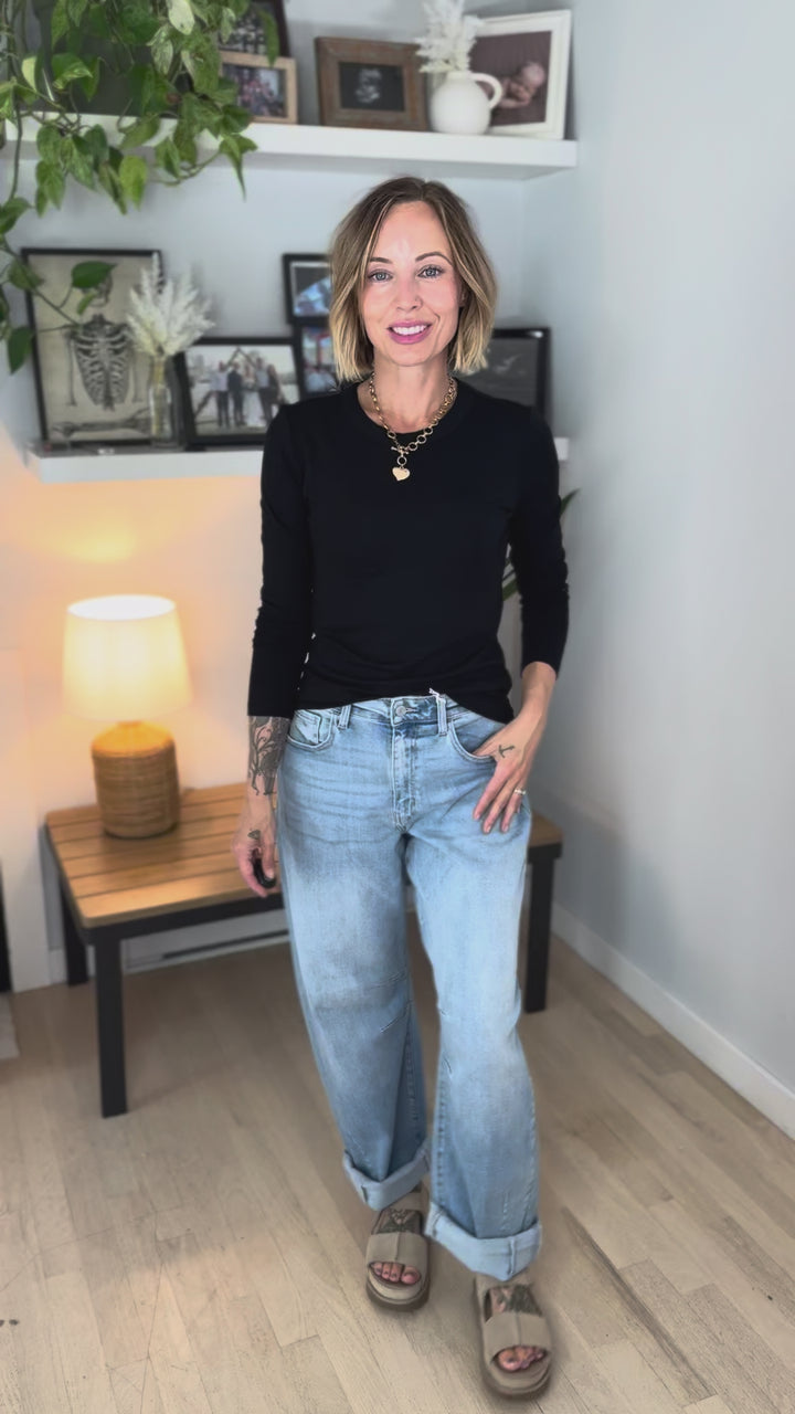 Tansy Basic Crewneck Longsleeve Knit Top- BLACK
