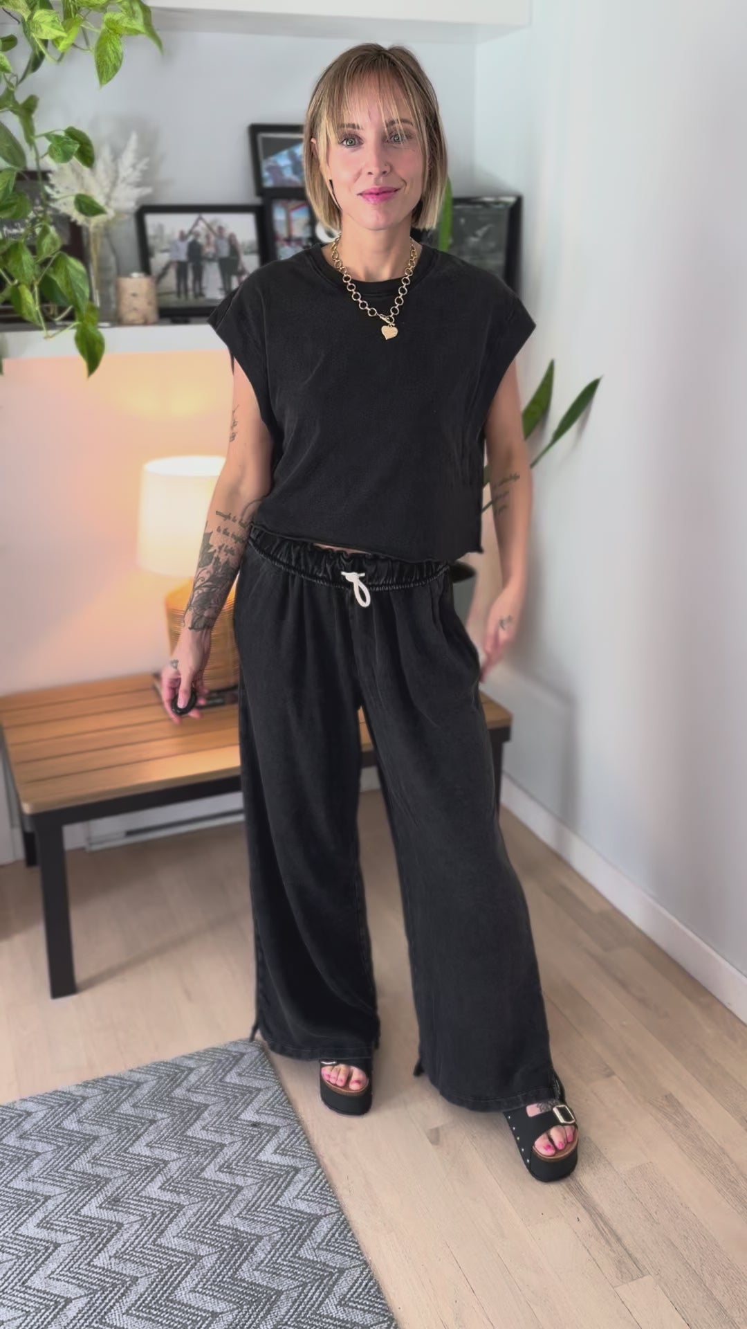 Moonlight Cotton Short Sleeve Crop- BLACK-FINAL SALE