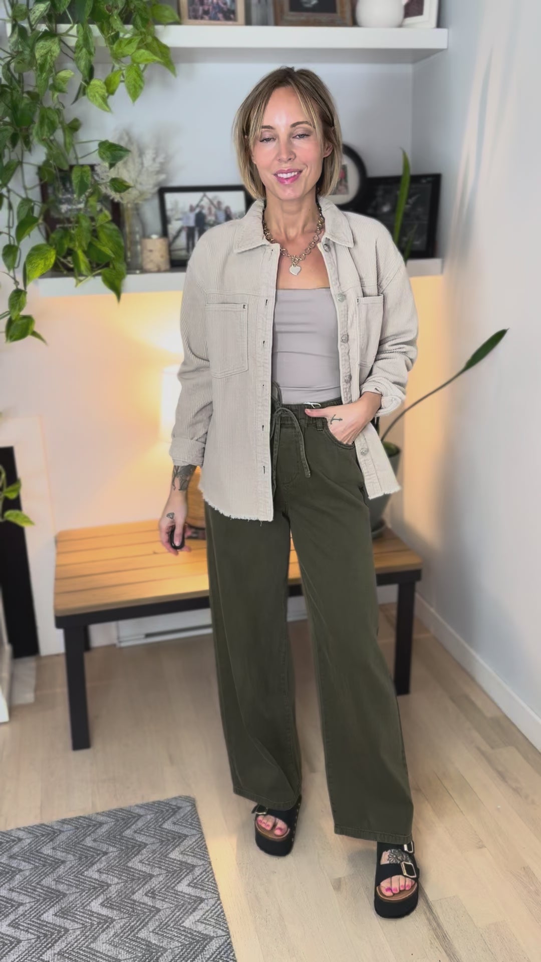 ONLY Silla Drawstring Wide Leg Pant- OLIVE