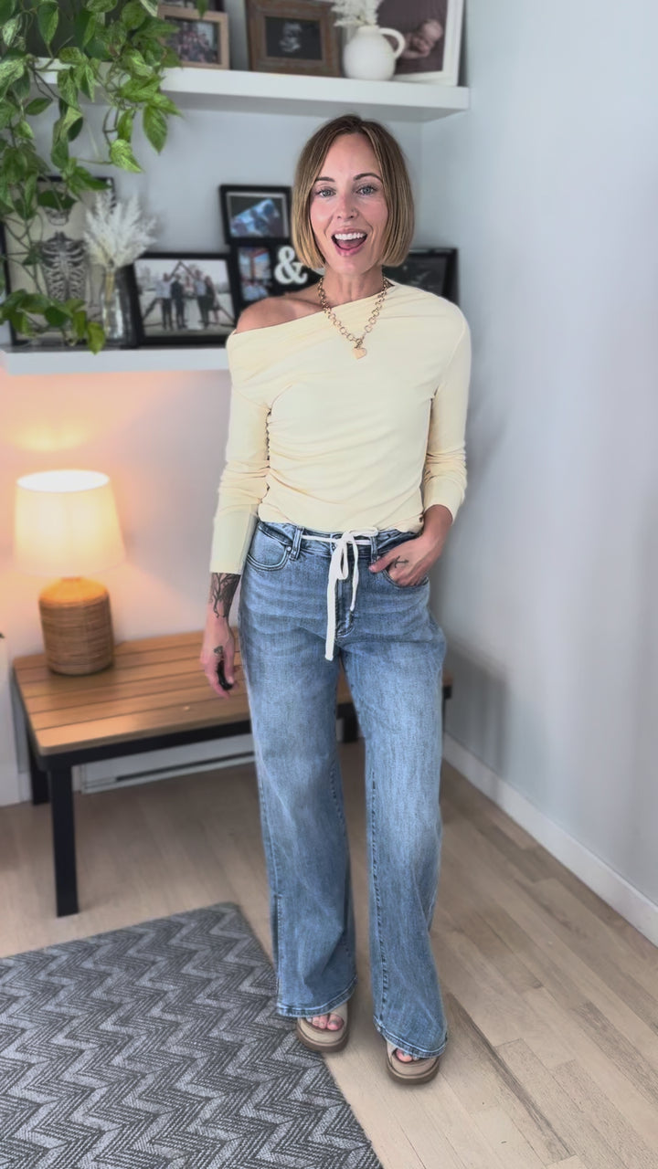 Gwen Tie Waist Wide Leg Slit Stretch Jean- MEDIUM DENIM