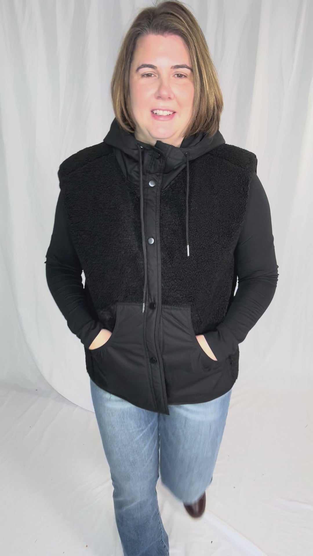 Morning Frost Sherpa Fleece Vest- BLACK