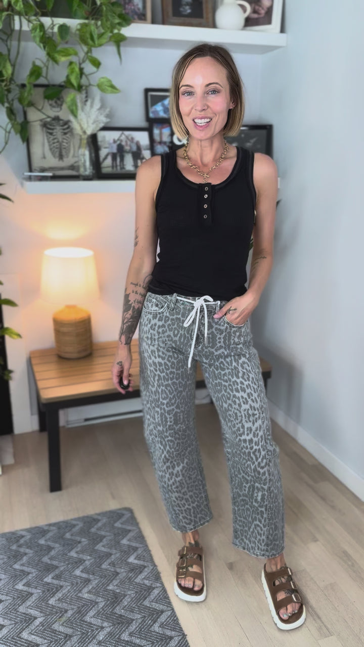 Vervet Dottie High Rise Leopard Print Barrel Jeans- GREY LEOPARD