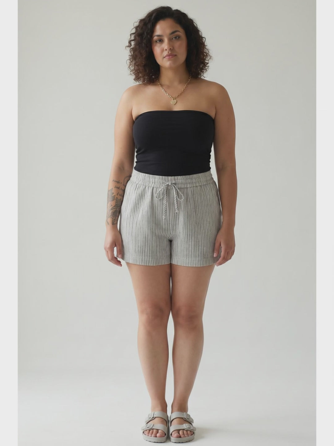 Only Kiss Tube Top- BLACK