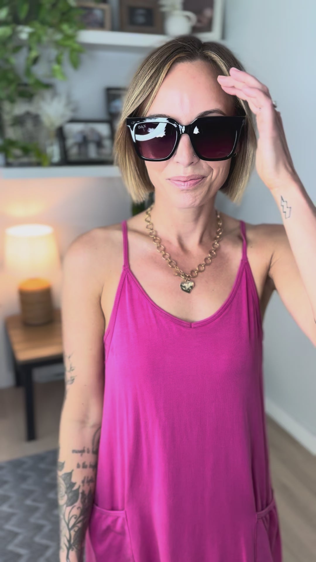 DAX Dani Square Sunglasses- SMOKESHOW