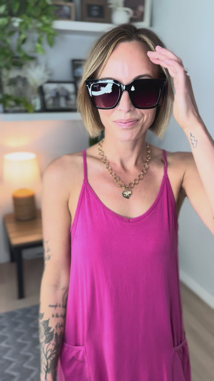 DAX Dani Square Sunglasses- SMOKESHOW